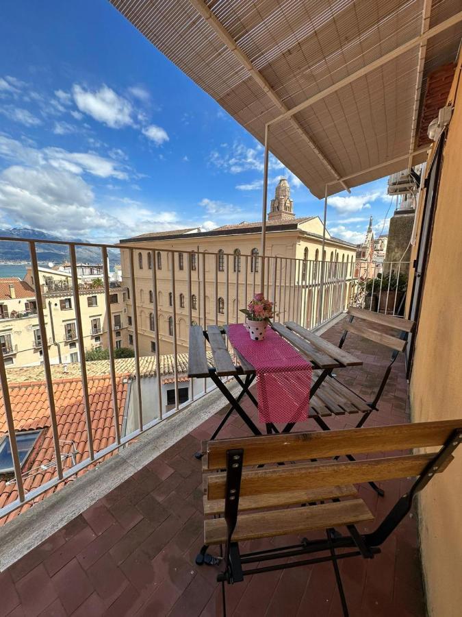 La Finestra Sul Duomo Apartman Gaeta Kültér fotó